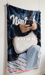 COACH White Bag Print Flannel Sofa Throw Blanket C155